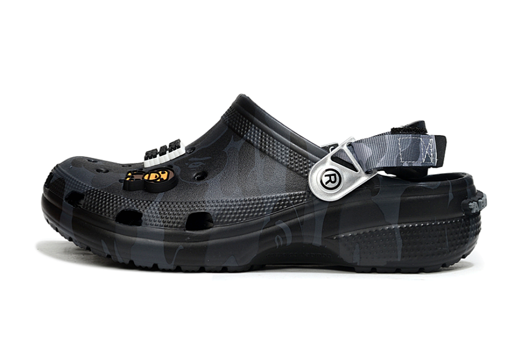 crocs