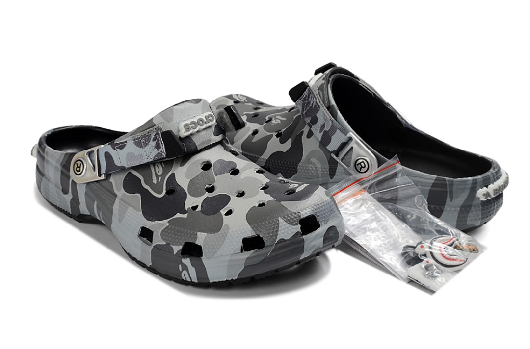 crocs